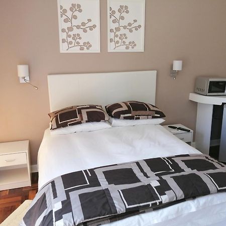 Easy Inn Guesthouse 벨콤 외부 사진