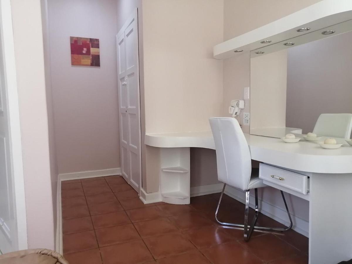 Easy Inn Guesthouse 벨콤 외부 사진